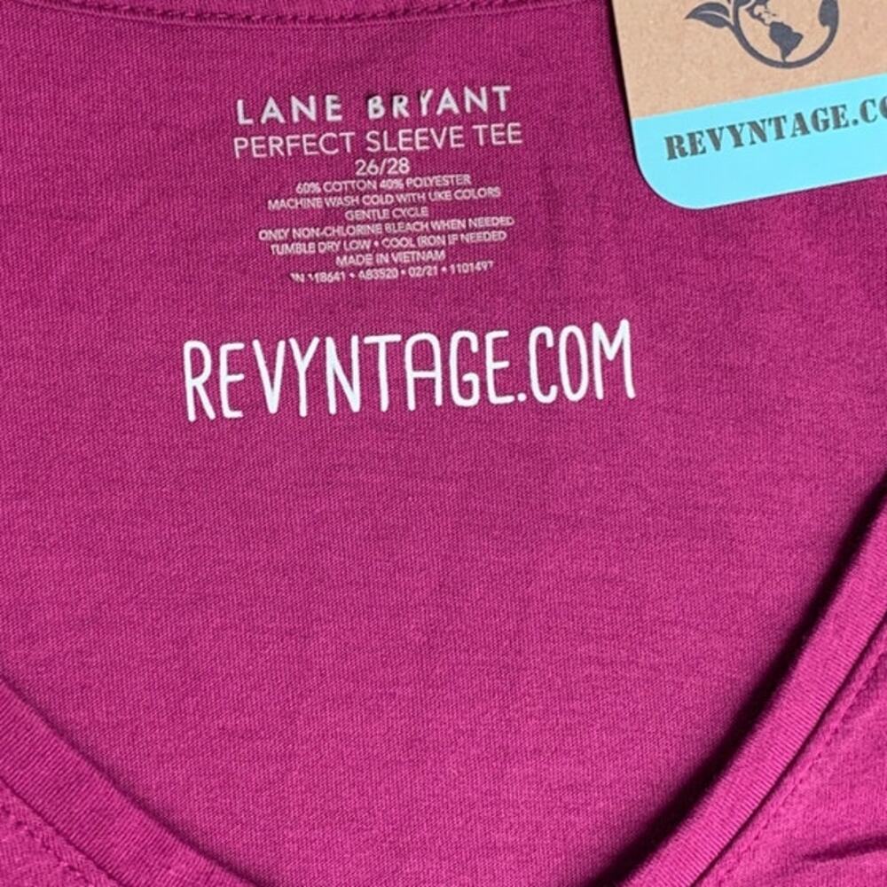 Upcycled Hand Printed Womens Plus 26/28 Pool is My Happy Place Short Sleeve Tee - Picture 3 of 4
